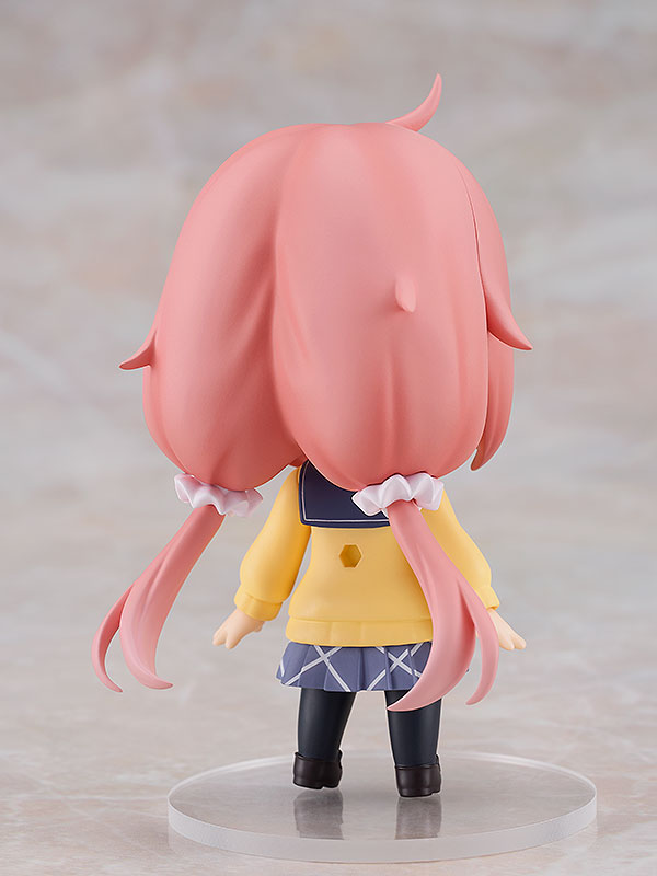 Nendoroid 2189 Nadeshiko Kagamihara: School Uniform Ver. Laid-Back Camp