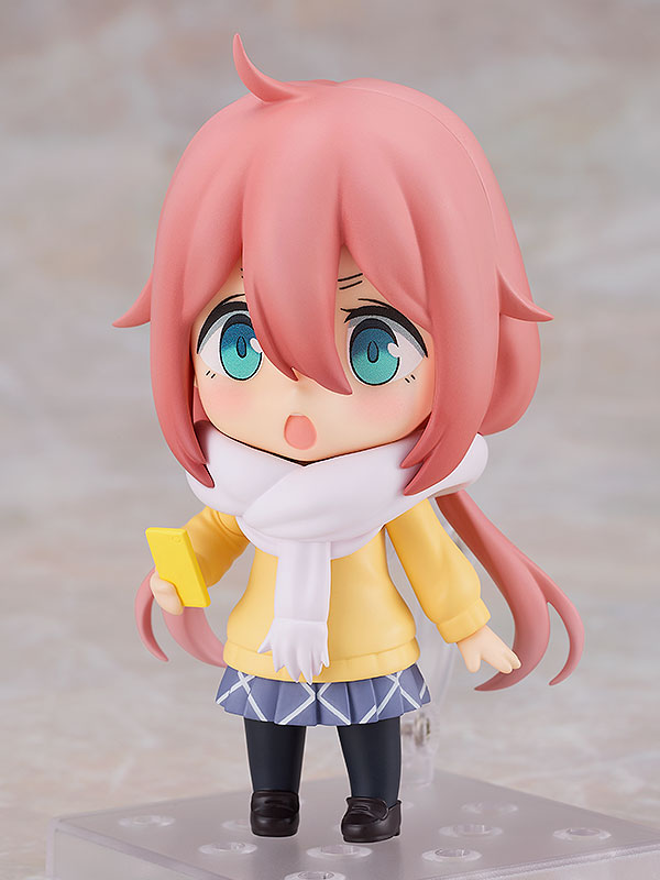 Nendoroid 2189 Nadeshiko Kagamihara: School Uniform Ver. Laid-Back Camp