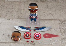 Load image into Gallery viewer, Nendoroid 1618-DX Captain America Sam Wilson Ver.
