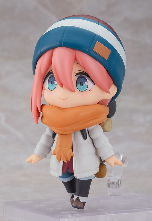 Nendoroid 1623-DX Nadeshiko Kagamihara: Solo Camp Ver. DX Edition Laid-Back Camp