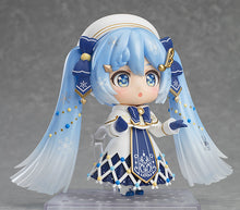 Load image into Gallery viewer, Nendoroid 1539 Snow Miku: Glowing Snow Ver. [EXCLUSIVE]
